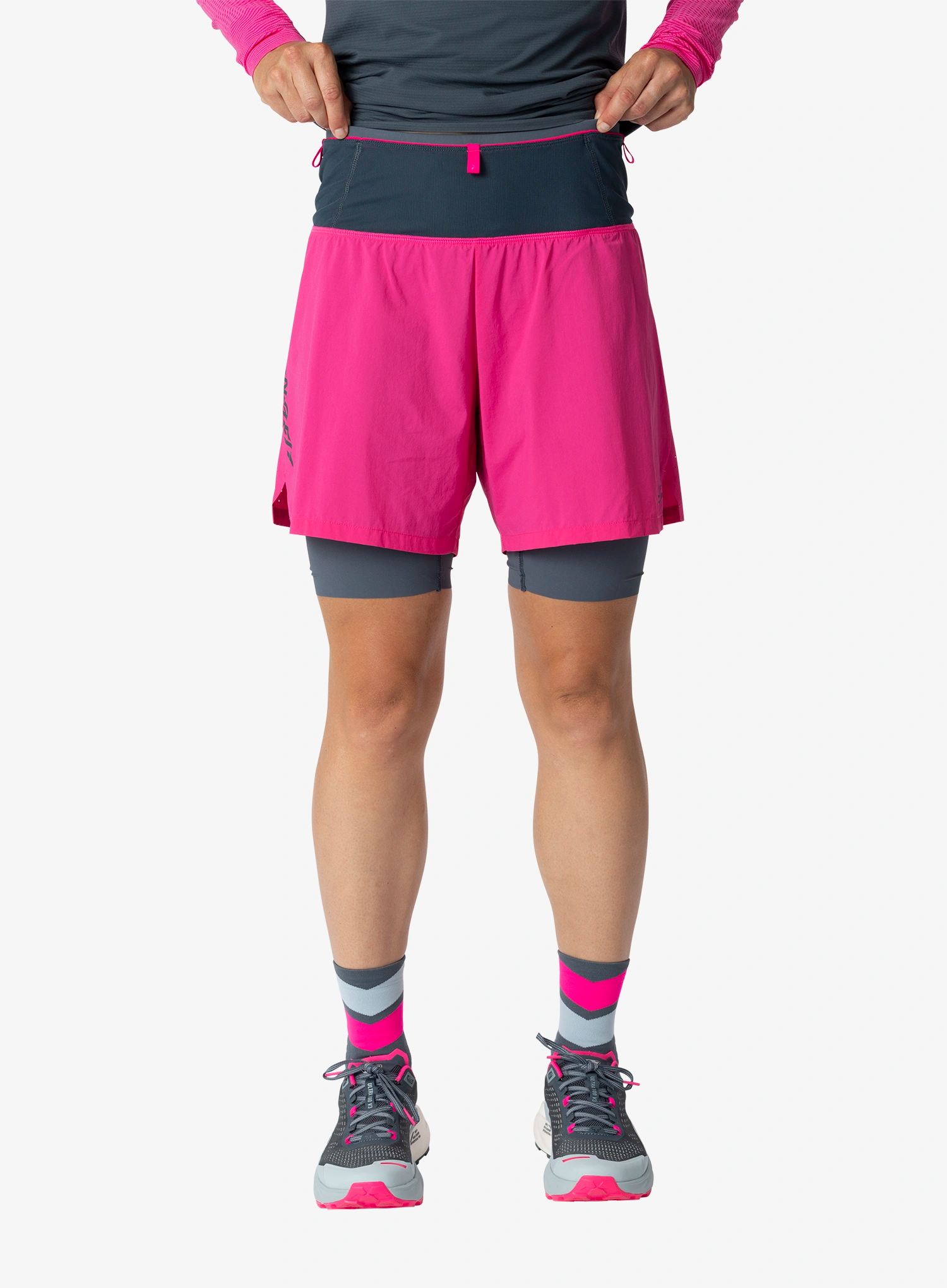 qweDynafitUltra21Shortspinkglo4053866851497a.webp
