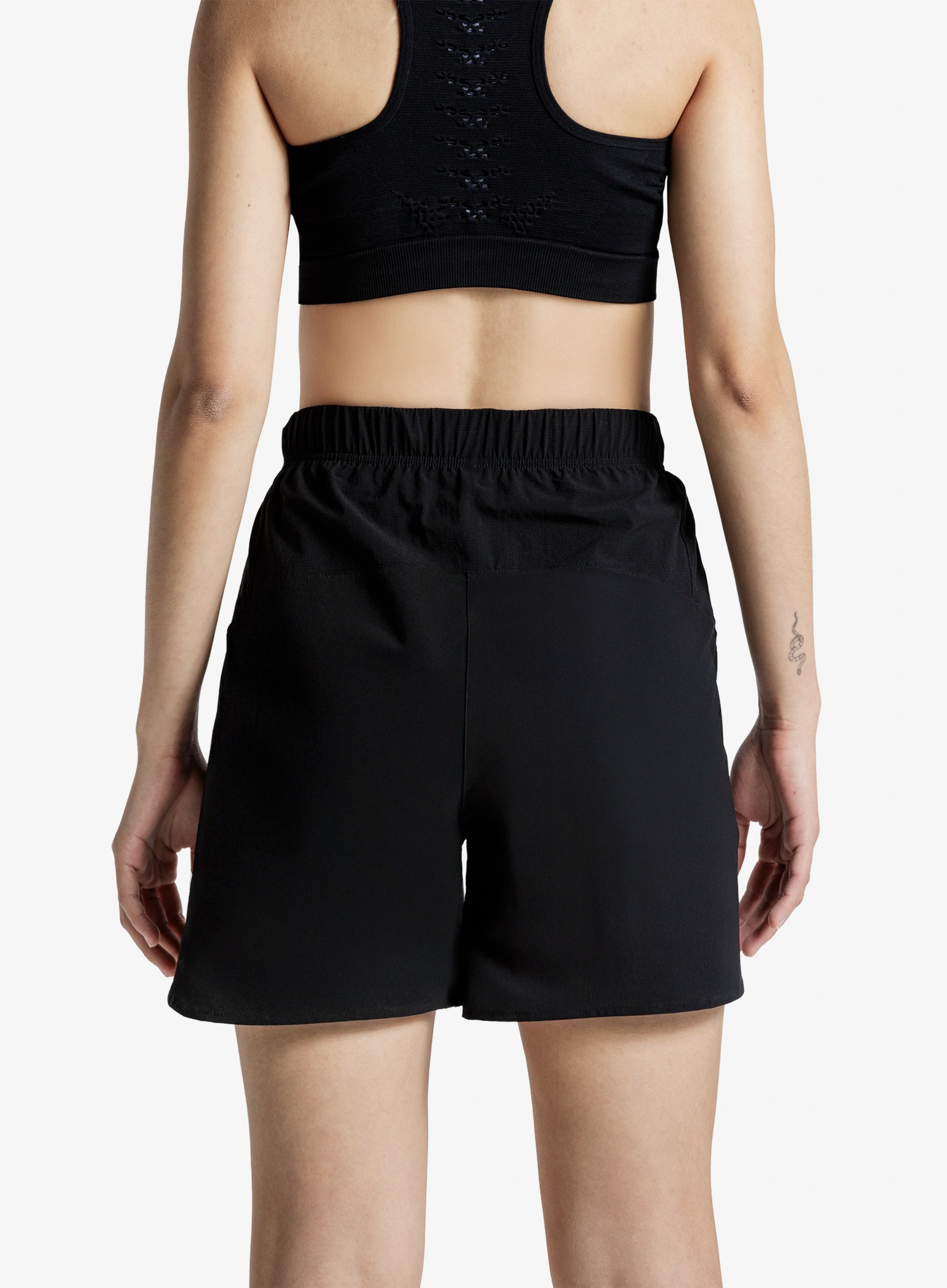 Дамски къси панталони за бягане X-Bionic Corefusion Run Discover Shorts - x black/black