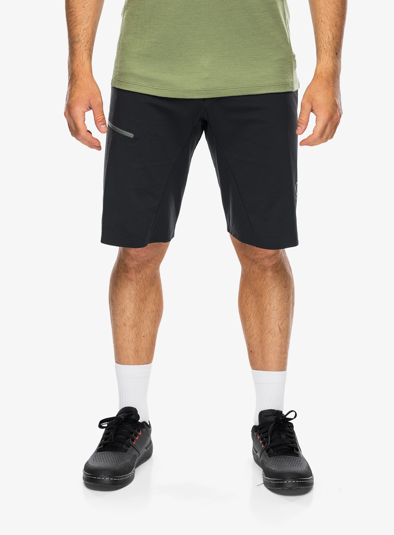 NorronaFjoraFlex1LightShortscaviarblack7042698507464a.webp