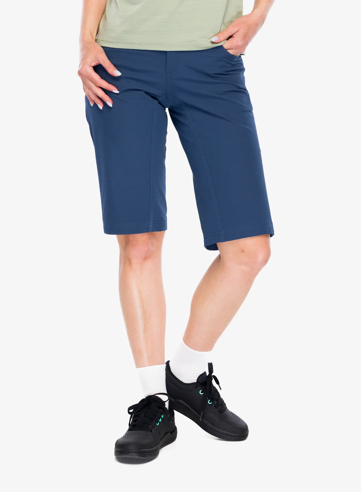 MonsRoyaleMomentum2_0BikeShorts_denim_9420057497973_809.webp