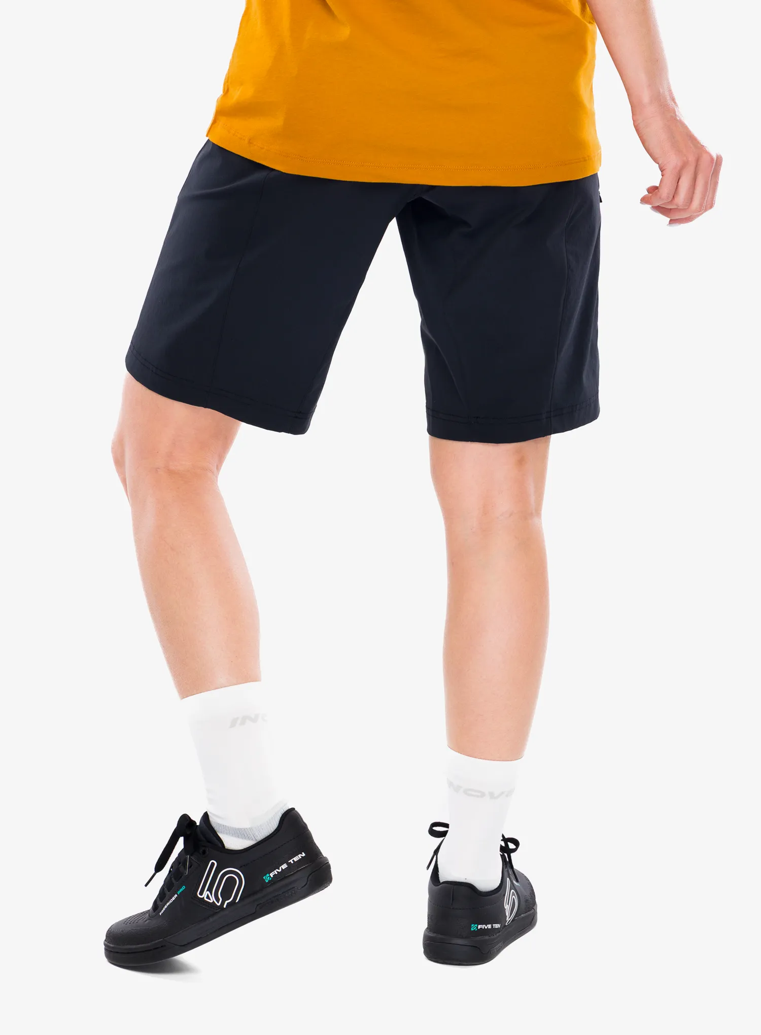 Дамски къси панталони за колоездене Schoffel Shorts Danube - black