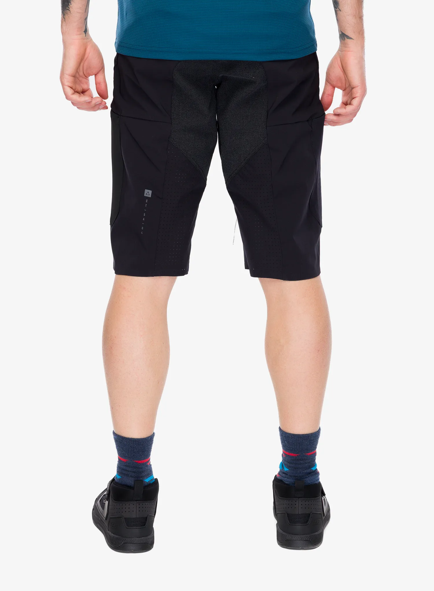 Къси панталони за колоездене Leatt Shorts MTB Gravity 4.0 - ghost black
