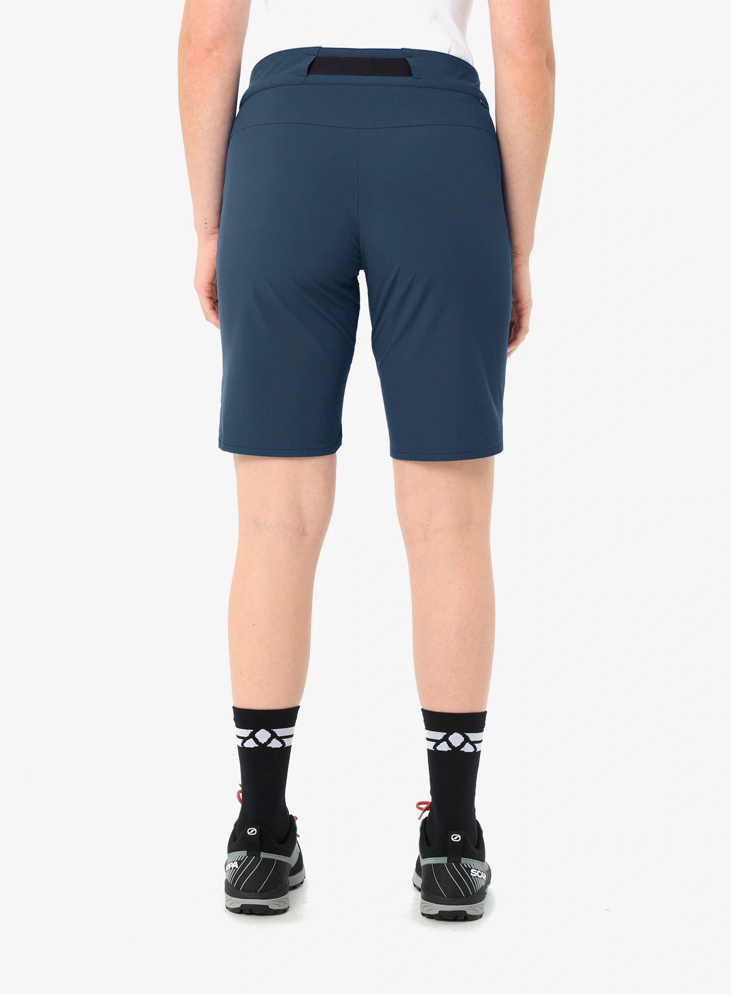 Дамски туристически къси панталони Vaude Badile Shorts II - dark sea