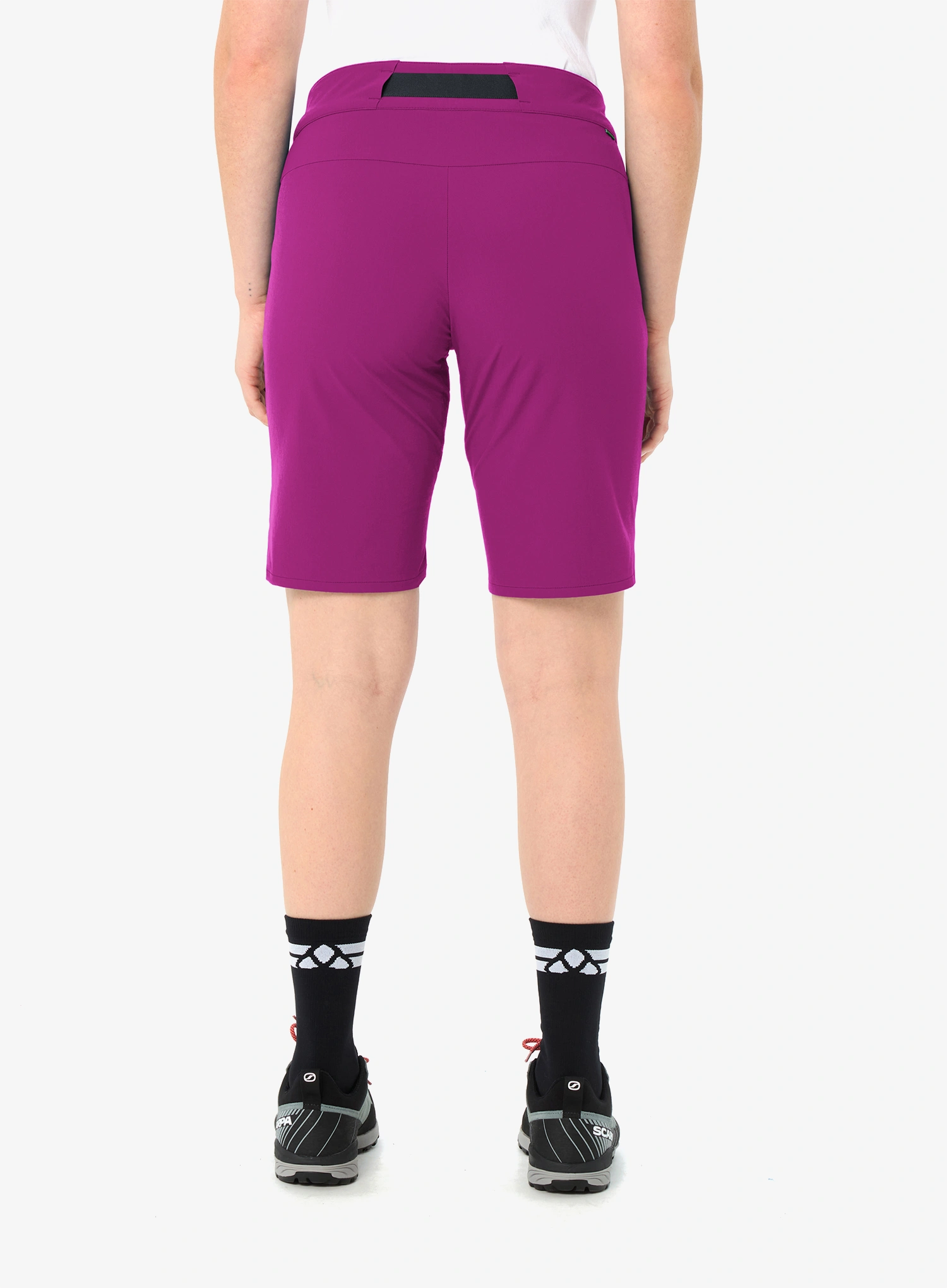 Дамски туристически къси панталони Vaude Badile Shorts II - pink orchid