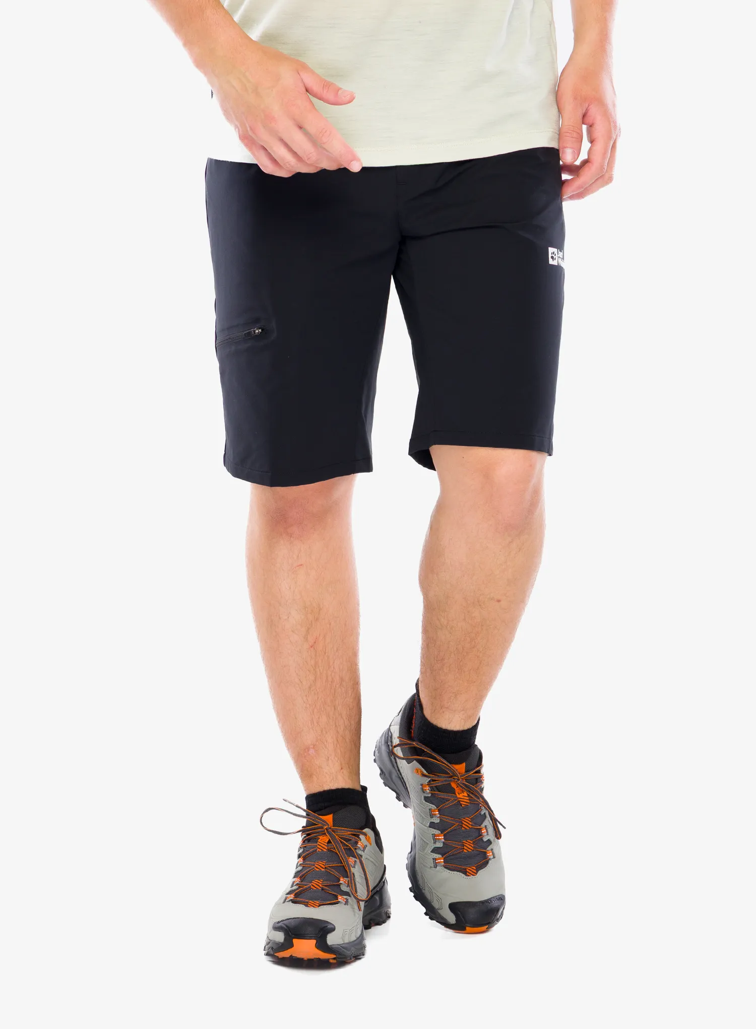 JackWolfskinPrelightStrideShort_blac4064886448987a.webp