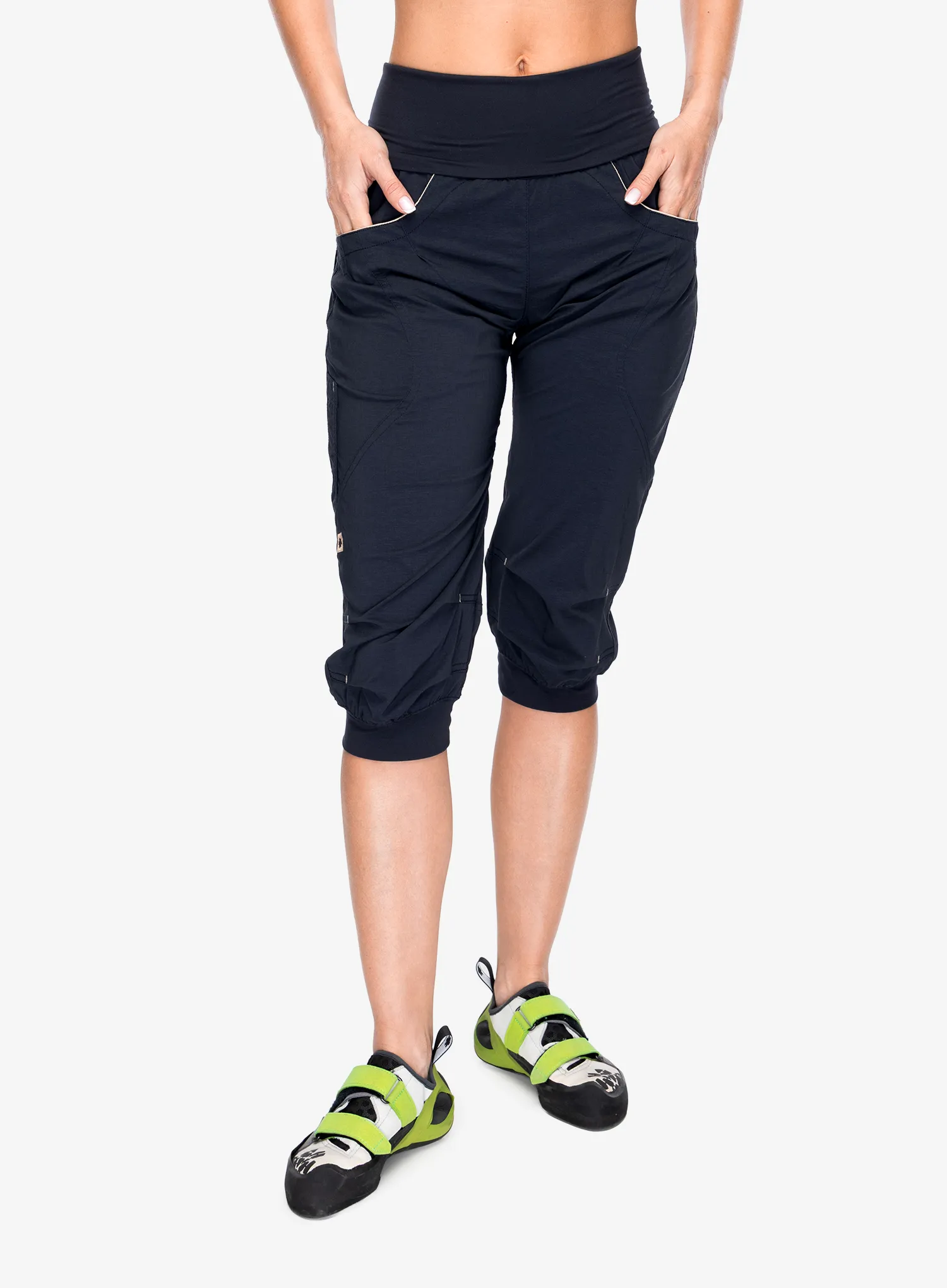 OcunNoyaEcoShorts_anthracitedarknav8591804657801a.webp