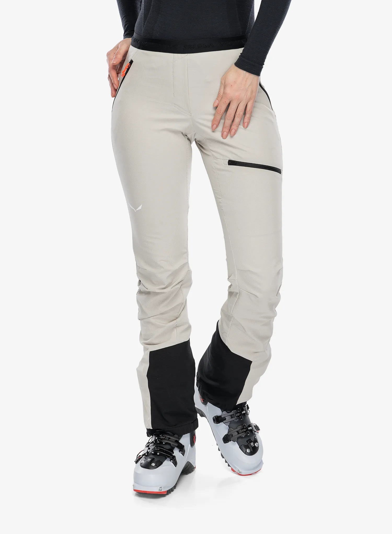 SalewaSellaDSTLightPants_oatmealblackou_4053866462334a.webp