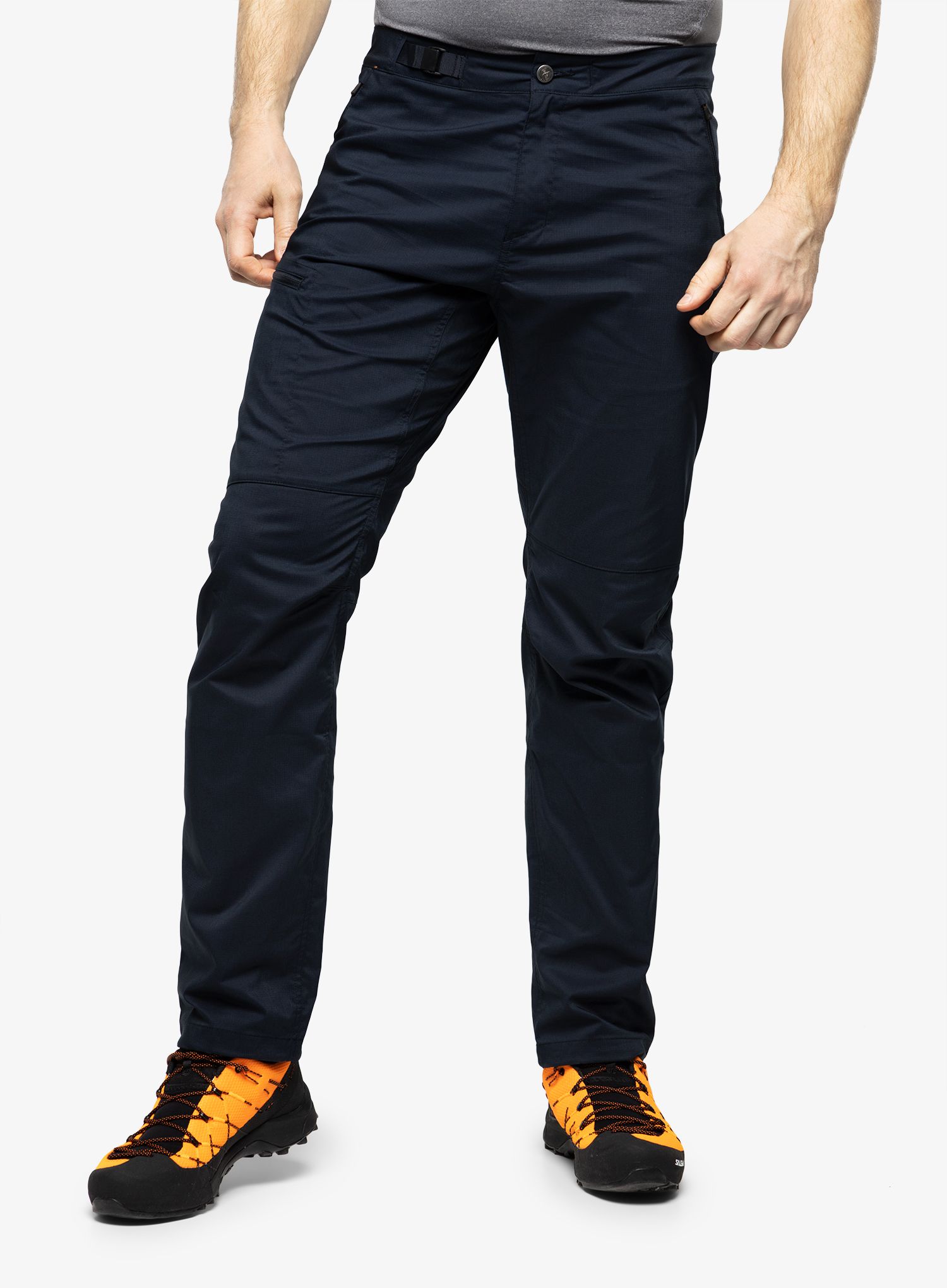 FjallravenAbiskoHikeTrousers_darknavy_308.jpg