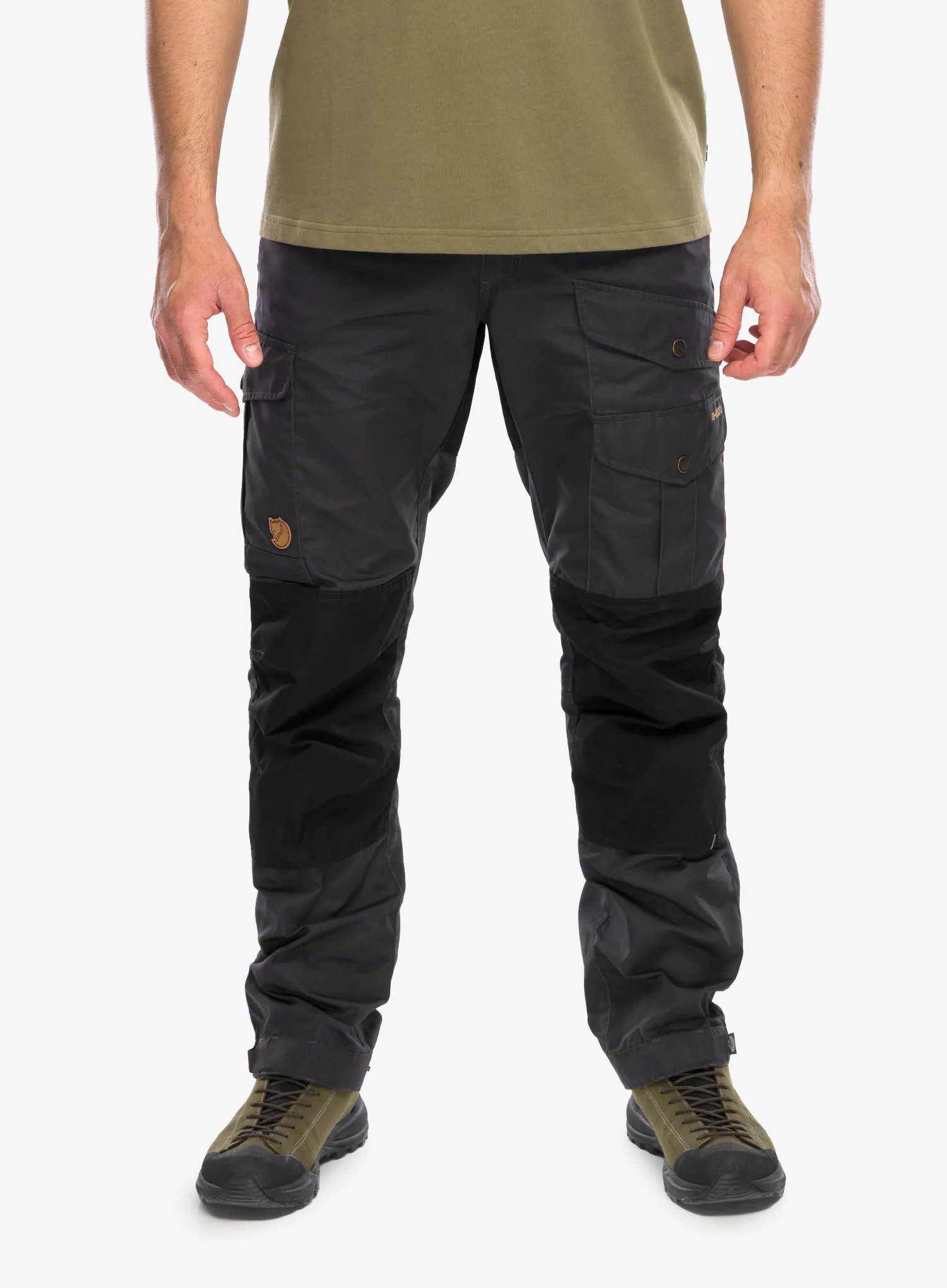 FjallravenViddaProTrousers_darkgreyblack7323450925925a.webp