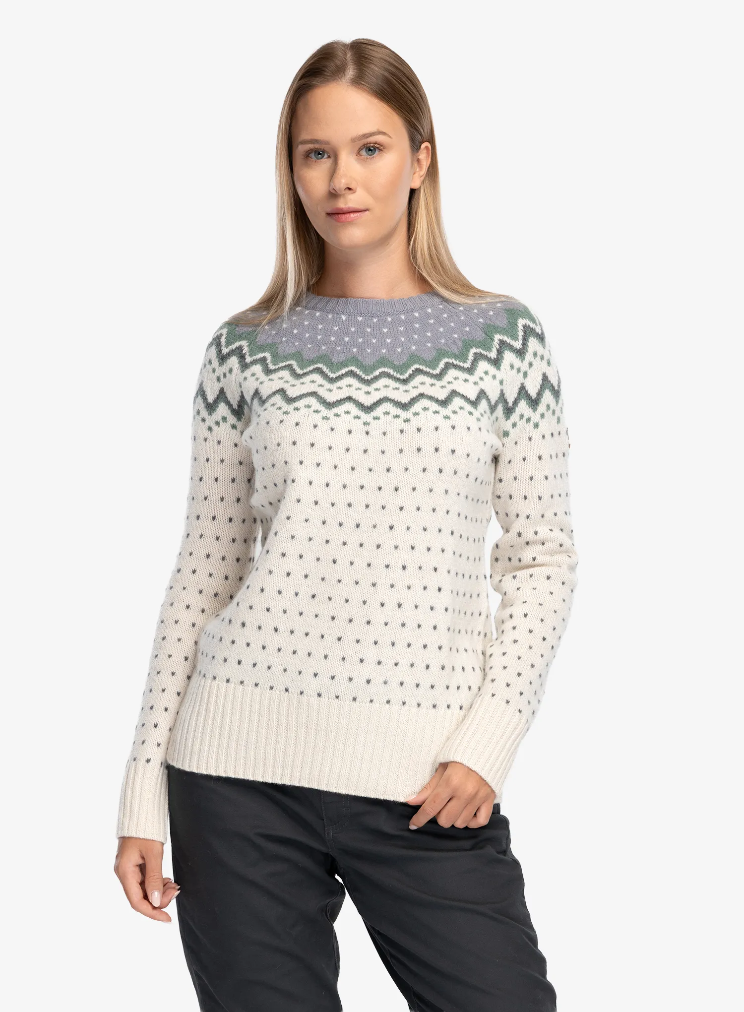 FjallravenOvikKnitSweater_chalkwhiteflintgrey_fw26_7323450800130_1_296.webp