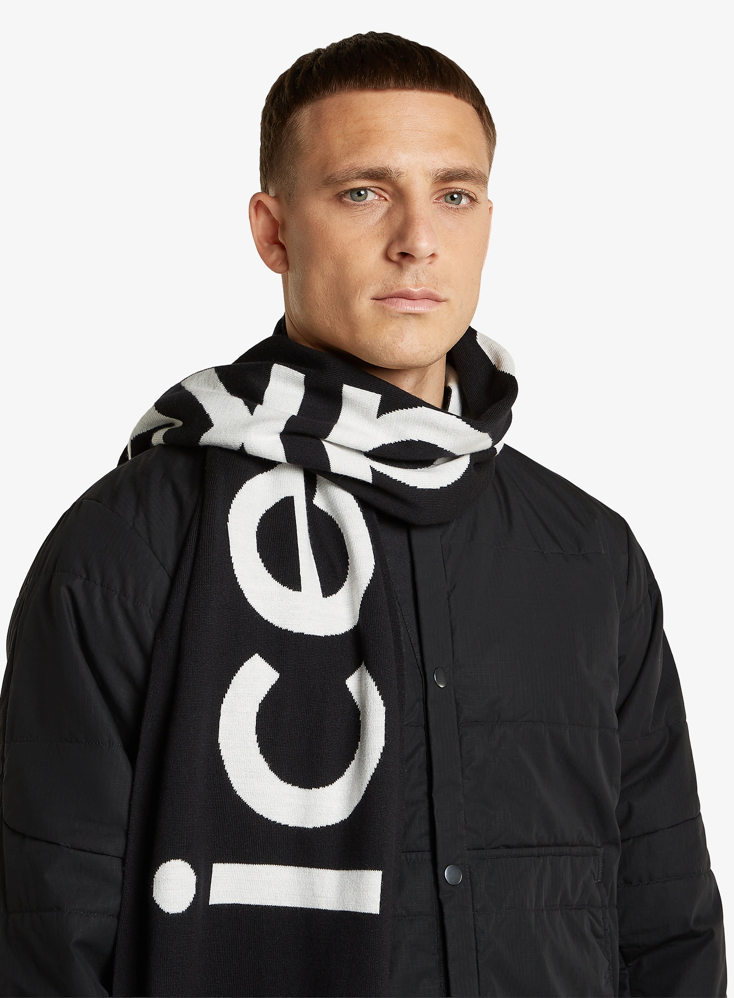 IcebreakerMerinoicebreakerScarf_blackecruhthr_fw26_160.webp