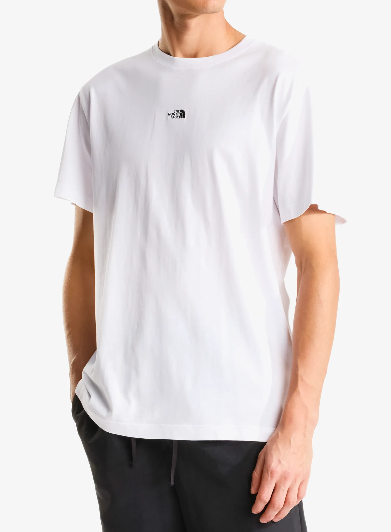 qweTheNorthFaceEssentialCenterLogoRelaxedSStnfwhite198266083988a.webp