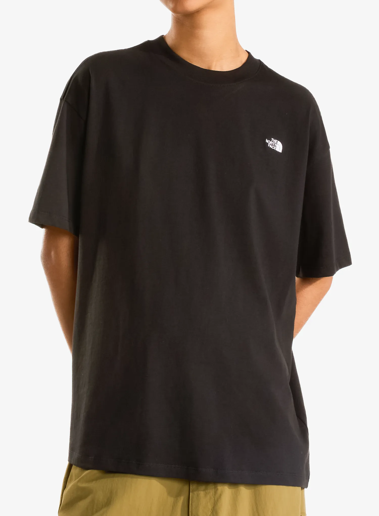 qweTheNorthFaceTNFEssentialSimpleDomeOSSSTeeblack197804186051a.webp