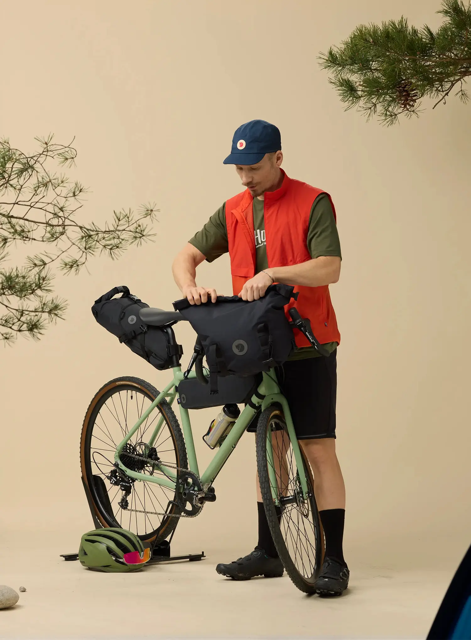 Чанта за кормило Fjallraven Hoja Handlebar Rolltop - black